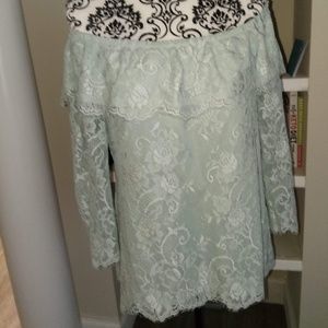 White House Black Market Mint Green Lace Top (M)